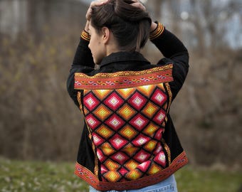 Black Denim Jacket size M: Ethnic Jacket, Vintage Embroidered Tapestry, Boho Patchwork