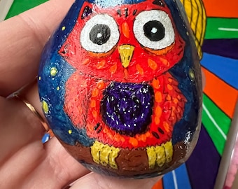 Hand-Painted Red Owl Rock: Whimsical Acrylic Animal Art