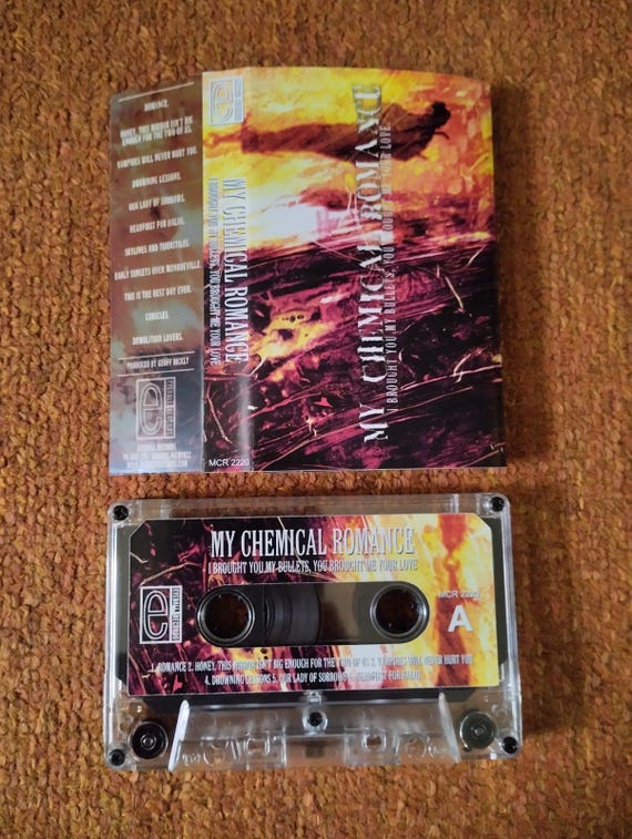 My Chemical Romance – I Brought You My Bullets, You Brought Me