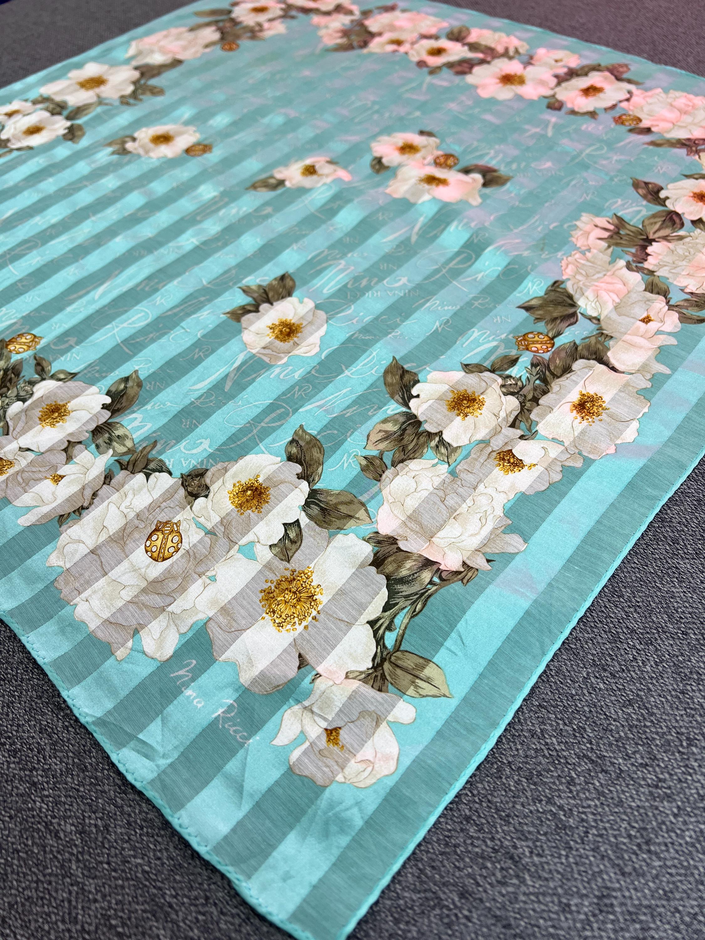 Vintage Nina Ricci Floral Handkerchief Bandana Pocket Square  display picture 2