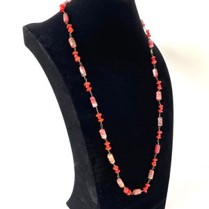 Vintage necklace with vintage Venetian glass beads made in Italy