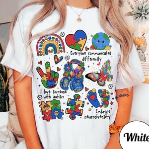 Everyone Communicates Differently Png, Autism Png, Autism Month png, Autism Mom Png, Autism shirt png, Speech Pathologist Png, Autism design