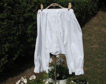 Bloomer Drawers Woman's Underwear Victorian c.1900 Crisp White Cotton Eyelet Trim Open Style Sewn Shut