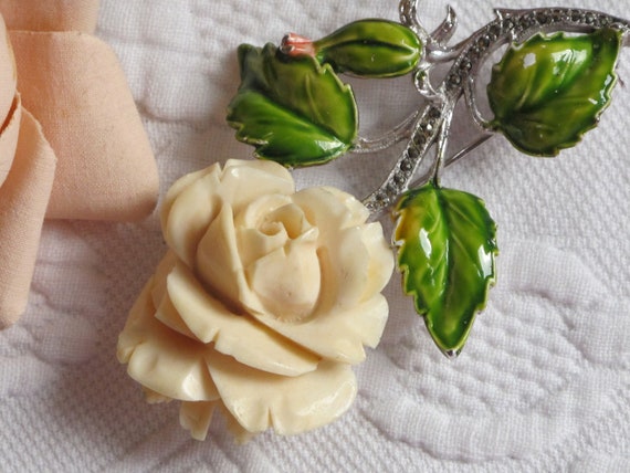 Brooch Pin Carved Cream Bone Rose Green Cold Pain… - image 2