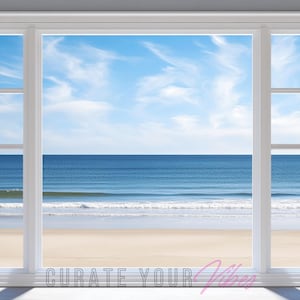 Puede incluir: Una escena de playa soleada vista a través de un marco de ventana blanco. El cielo es azul con nubes dispersas, y el océano se extiende hasta el horizonte. La playa de arena y las olas son visibles.