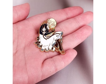 Violet Evergarden Enamel Pin, Anime Manga Badge