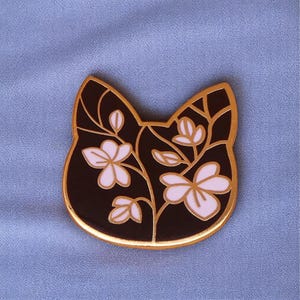 Floral Cat Enamel Pin, Cute Cat Brooch Backpack Accessory, Cat Lovers Gift