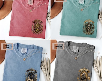 Ensemble de t-shirts Comfort Colors Wizard House, t-shirt à l'effigie de la maison de sorciers, cadeau pour les amoureux des livres ; t-shirt de l'école de sorciers, cadeau magique pour les amoureux des livres