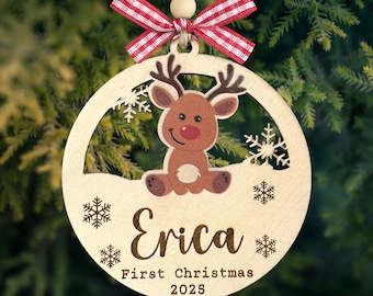 赤ちゃんの初めてのクリスマスオーナメント、彫刻入り木製トナカイの記念品
