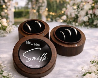 ガラス蓋付き結婚指輪ケース、名入れ可能な指輪ケース、カスタムメイドのウォールナット製指輪ケース、結婚指輪ホルダー