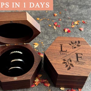 Custom 3-Slot Wedding Ring Box – Personalized Ring Bearer Box for Ceremony, Engagement Ring Box, Wooden Ring Box, Ringkissen Holz,
