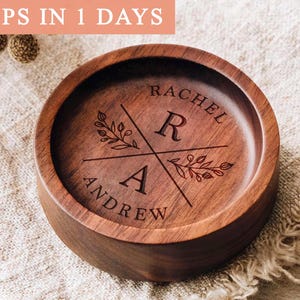 Personalized Wooden Ring Dish – Custom Engraved Ring Holder, Wedding Ring Dish, Engagement Gift, Bridal Shower Gift & 5th Anniversary Gift