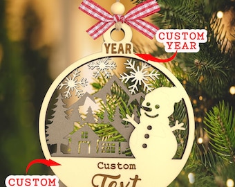 Adorno navideño personalizado de muñeco de nieve: recuerdo de madera grabado a medida