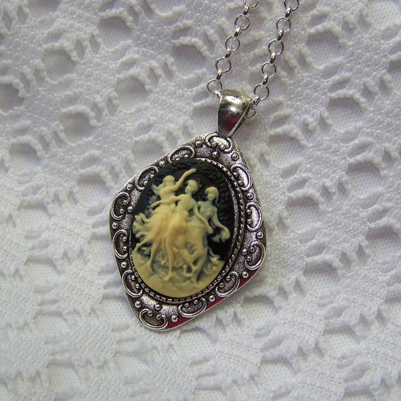 Three Muses Necklace Goddess Cameo Three Dancing Graces Etsy
