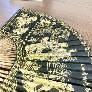 Excelente leque chinês vintage Oito Imortais Taoístas – Decoração tradicional 1960