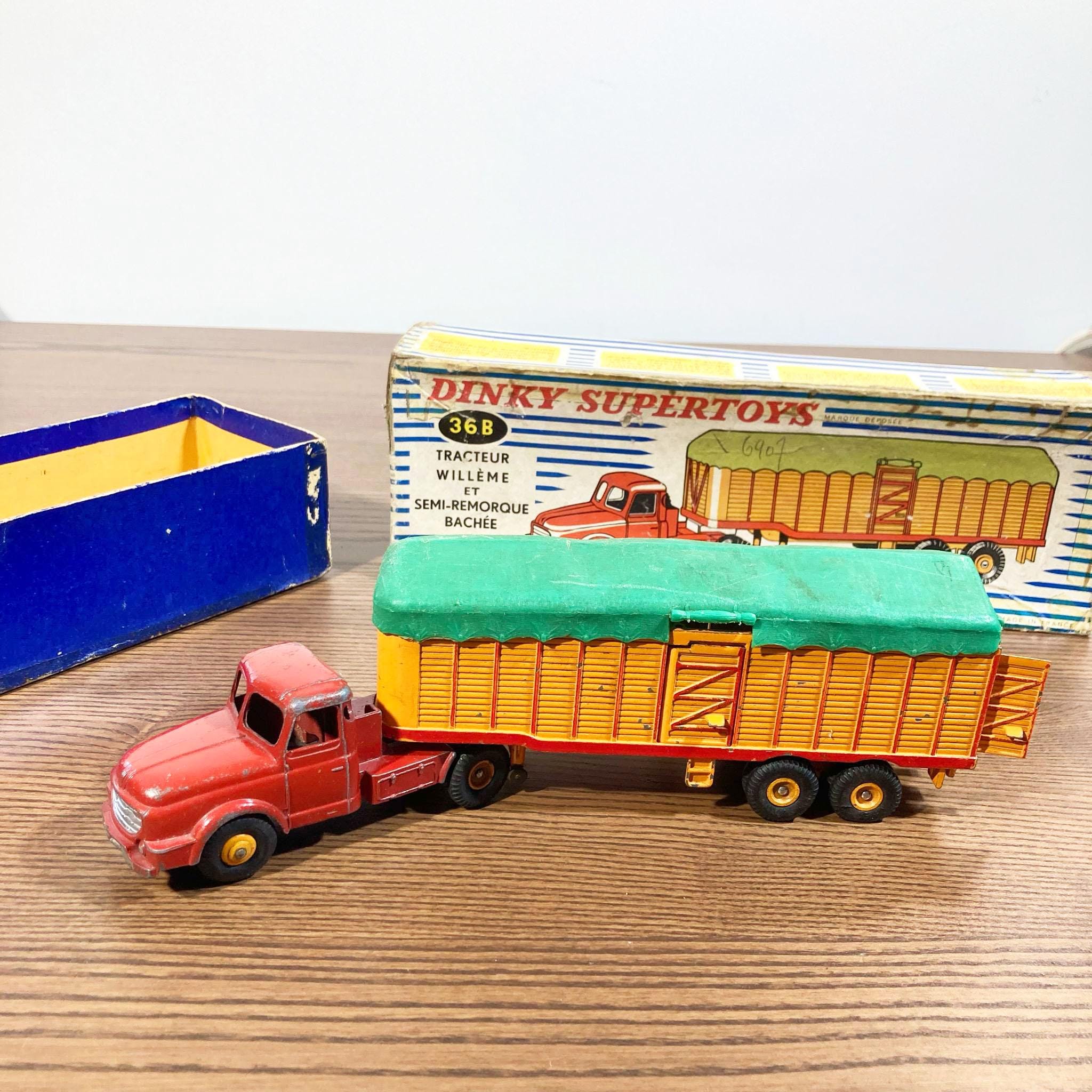 Dinky Supertoys ref 36B Tracteur Willème et semi remorque
