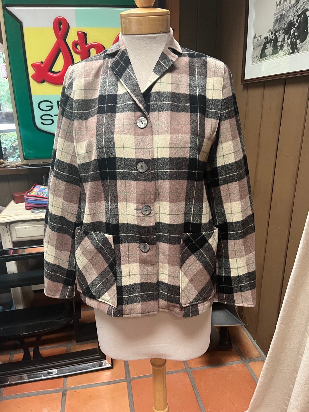 Medium 1940s Red Plaid Jacket