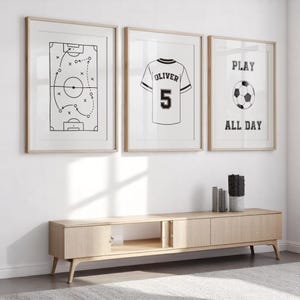 Juego de arte mural de fútbol personalizado: 3 piezas con estampado deportivo en acuarela, póster con nombre personalizado, decoración para habitación infantil, lienzo de dibujos animados para dormitorio infantil.