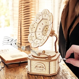 3D Wooden Gramophone Puzzle – DIY Music Box Kit, Mechanical Model for Teens & Adults, Construction Set, Unique Christmas Gift