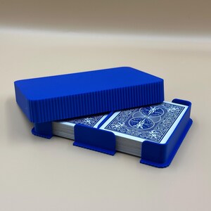 Doppelspielkarten-Deckhalter 3D-gedruckter Organizer-Ständer, langlebiges Spielzubehör für die Aufbewahrung zu Hause und auf Reisen, ideal für jedes Kartenspiel