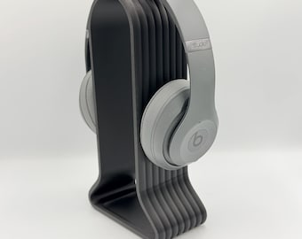 Modern Headphone Stand: Minimalist Desk Organizer, Durable Design