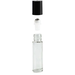Puede incluir: Una botella roll-on de vidrio transparente con una bola rodante plateada, un inserto blanco y una tapa negra. Los componentes est&aacute;n separados, mostrando las partes de la botella. La botella es cil&iacute;ndrica y tiene un cuello roscado.