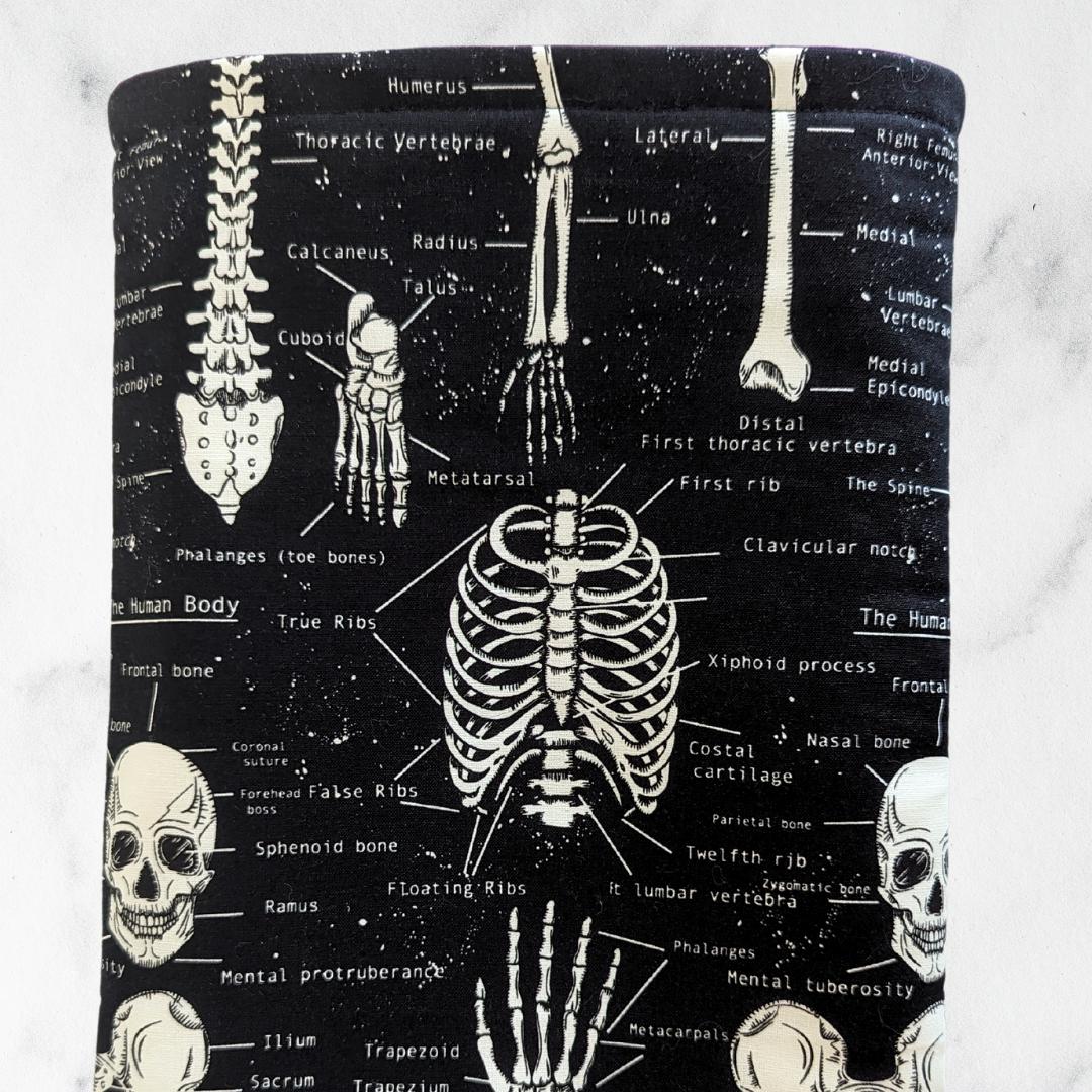 Book Sleeve Dark Academia, Skeleton Booksleeve, Anatomy Book Protector, Large Book Pouch, Padded Kindle Sleeve, Halloween Book Cover