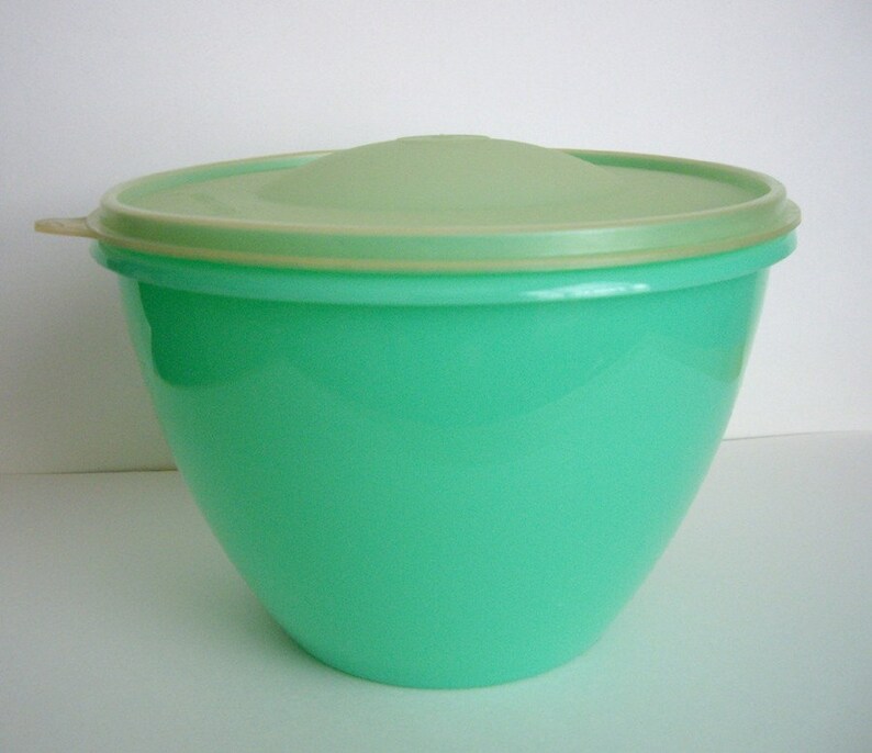 Jadite Green 70's Tupperware Storage Bowl Lettuce Etsy