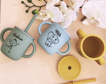 Op maat gemaakte drinkbeker met rietje en handvatten| Babybeker| Moederdagcadeau | Gepersonaliseerde peuterbeker | Antilekbeker met rietje