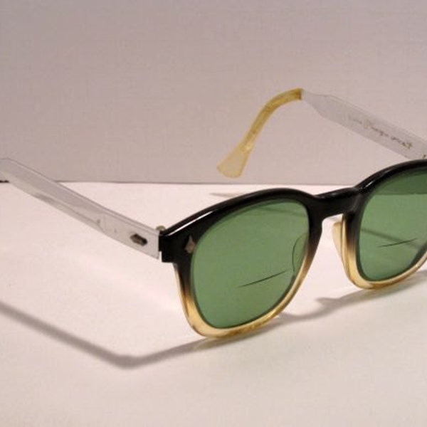 Vintage 1950 - American Optical Green Sun Glasses - Cat's Eye Style - Retro