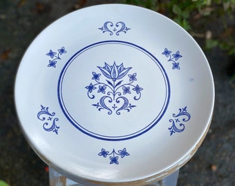 On Sale Sheffield Provincial 10 inch Dinner Plate with Blue and White Delft Style Pattern Collectible Kitchen