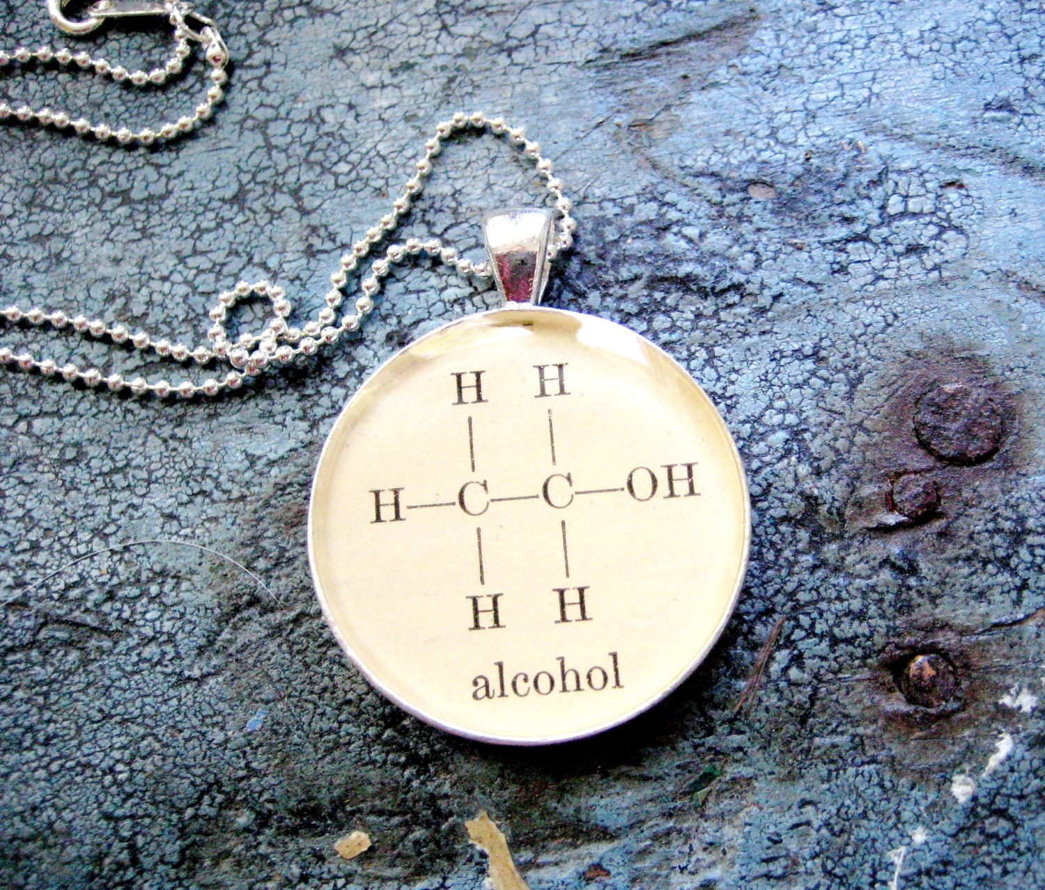 Ethanol Alcohol Organic Molecular Textbook Lewis circlular Structure Pendant 33mm Illustration Silver Organic Molecular Alcohol Pendant Silver Ethanol Lewis Illustration 33mm Structure Textbook circlular