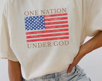 神の下の一つの国Tシャツ キリスト教愛国アメリカ国旗 快適なカラーTシャツ アメリカ建国250周年記念シャツ