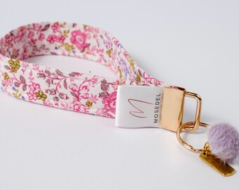 EverLoop Wristlet Keychain | Blush Cream, Gold Hardware, Pom Accent