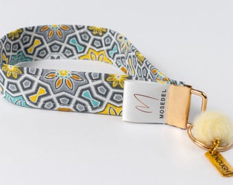 EverLoop Wristlet Keychain | Modern Geometric Key Fob in Grey, Yellow & Teal | Personalized Name Option
