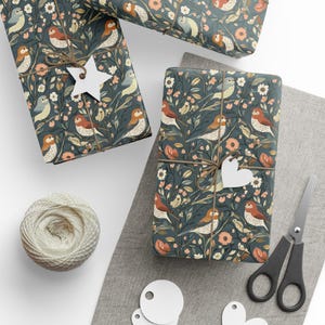 Skurriles Vogel- und Blumengeschenkpapier Perfekt für Vogel-Tierliebhaber-Geschenkverpackung Erhältlich in matt oder glänzend 3 Größen