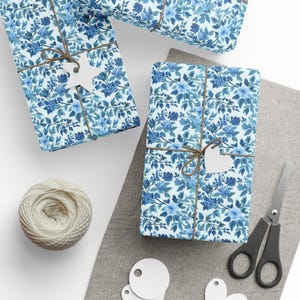 Carta da regalo per matrimonio floreale blu, carta da regalo floreale per occasioni speciali disponibile in 3 misure e 2 finiture opaca o lucida