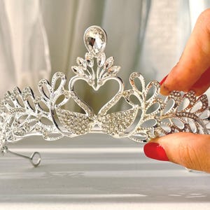 The Swan Princess Tiara in Silver Magnificent Silver Swan Crown – FairytaleCreators main image 4