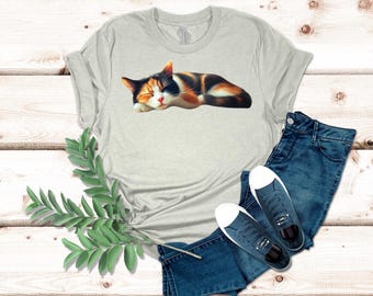 Sleeping Calico Cat Shirt, Cute Cat Mom Graphic Tee, Calico Cat Lover Gift, Sleeping Cat T-Shirt, Adorable Cat Lovers Clothing