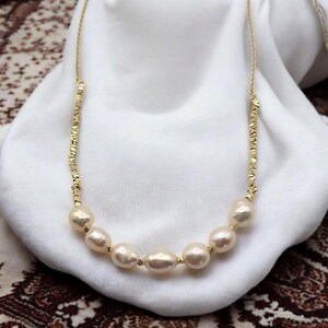 Multi-Pearl & Gold Necklace