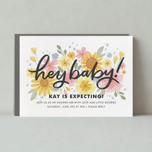 Paperless Post Anpassbare Babypartyeinladungsvorlage | Sonnenblumen, Blumen, Wasserfarben, Hey Baby, Weiß | Sofort Download