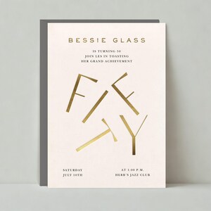 Plantilla de invitación para fiesta de cumpleaños personalizable sin papel / Negrita y tipográfica / Dorada, 50.° aniversario / Descarga instantánea