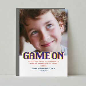 Modello di invito per festa di compleanno per bambini personalizzabile senza carta / Giochi, computer, tecnologia, futuristico / Download immediato