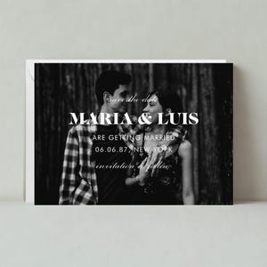 Plantilla personalizable para guardar la fecha de boda sin papel / Negrita y tipográfica / Borde, foto, cursiva, superposición / Descarga instantánea