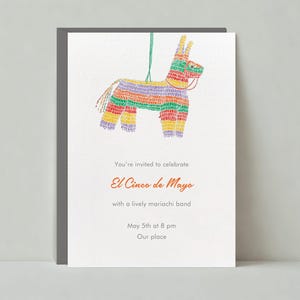 Invitación para fiesta del Cinco de Mayo / Juegos, diversión, decoraciones, golosinas, verde, morado / Plantilla personalizable para publicación sin papel / Descarga instantánea