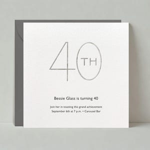 Modèle personnalisable d'invitation de fête d'anniversaire sans papier | métallisé, argent, moderne, typographie | Téléchargement instantané