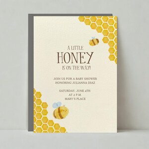 Paperless Post Anpassbare Babypartyeinladungsvorlage | Illustrativ | Honigwabe, Honigbienen, Biene | Sofort Download