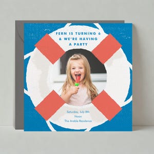 Papierloze post aanpasbare sjabloon voor kinderverjaardagsfeestje | Grafisch | Zwembad, plezier, foto, feest, zwemmen | Direct downloaden