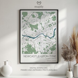 Newcastle gerahmter Druck | Schlanke Newcastle Map für Studios und Büros | Newcastle Poster im Exekutivstil