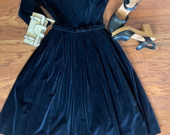 vintage cocktail dresses for weddings